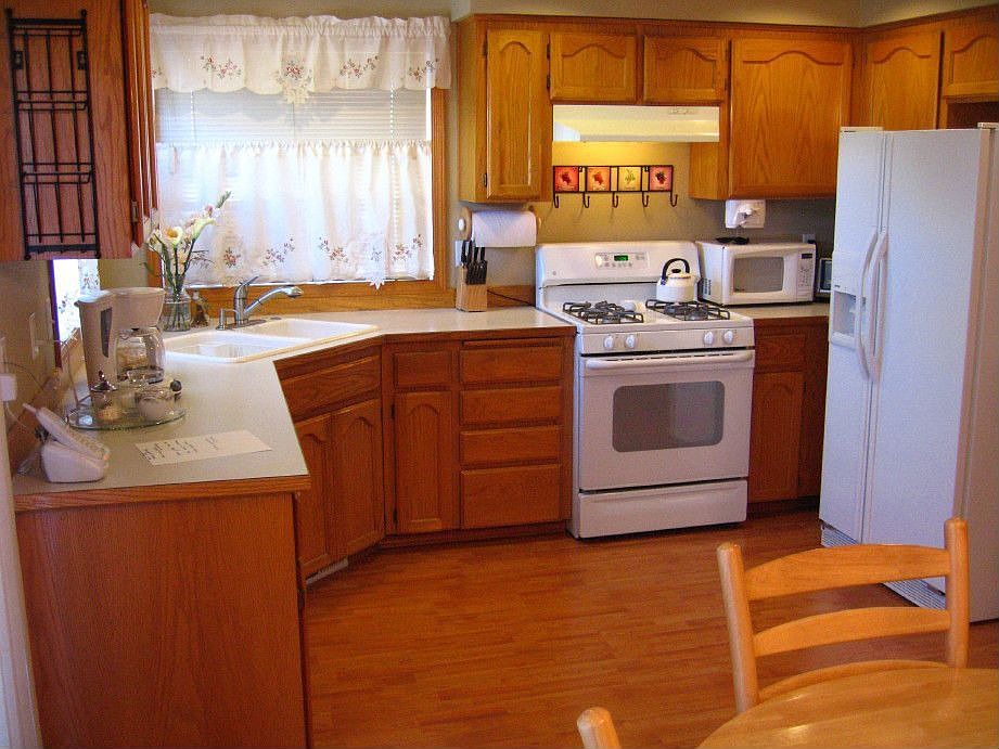 2nd image of 15939 SW Red Clover Ln