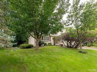 13 Jacobs Ct, Madison, WI 53711