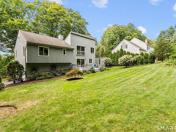 3rd image of 62 Featherbed Lane