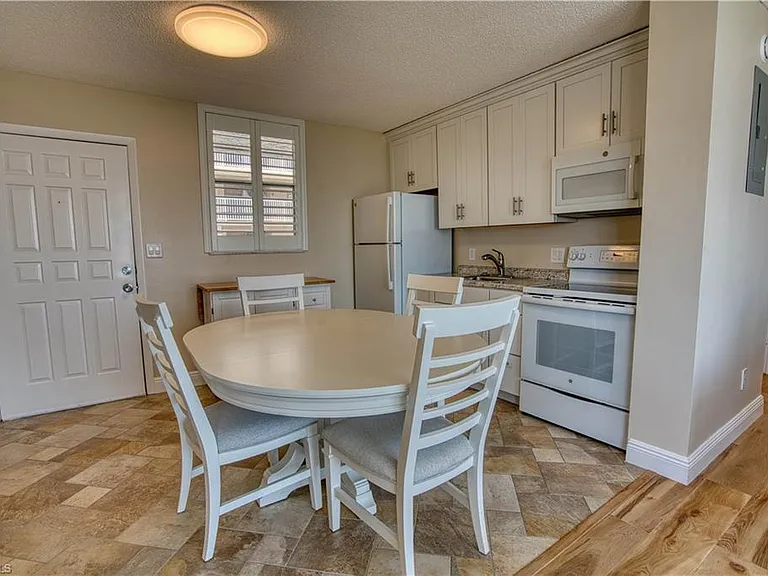 5500 Bonita Beach Rd #601 — Photo 5