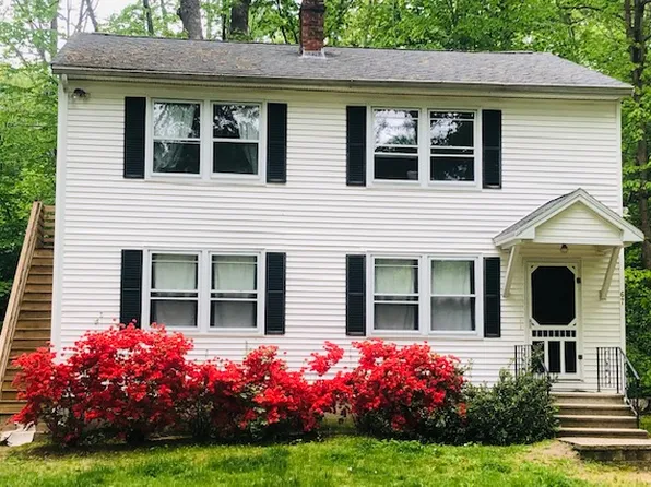 67 Edgewood Rd #B, Durham, NH 03824