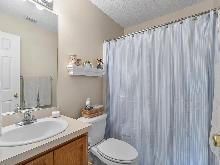 503 Sullivan St NW #F — Photo 29