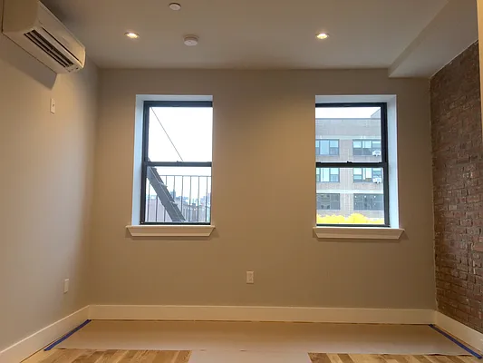 Rented by Uptown Flats LLC | media 2