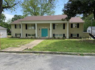 510 Crook Ave, Henderson, TN 38340