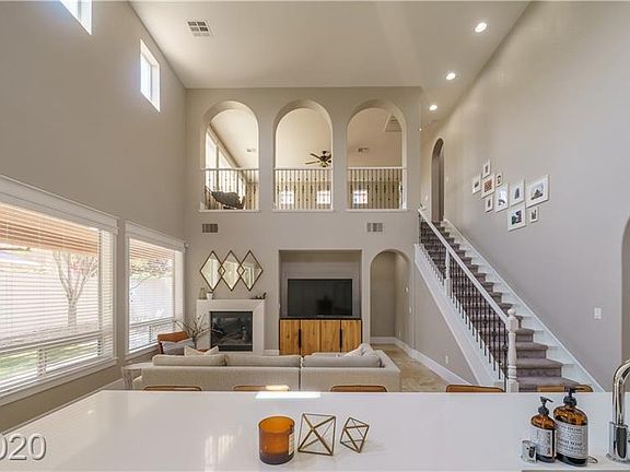 4th image of 11737 Costa Blanca Ave