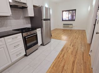 143-04 38th Ave #103, Flushing, NY 11354