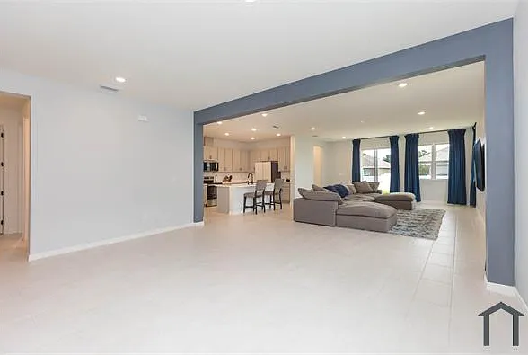 11757 Gerbera Daisy Loop — Photo 4