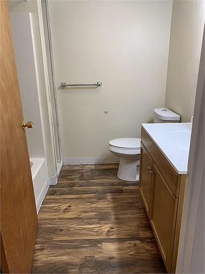 204 Grand Avenue — Photo 2
