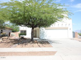 355 N Eastern Slope Loop, Tucson, AZ 85748