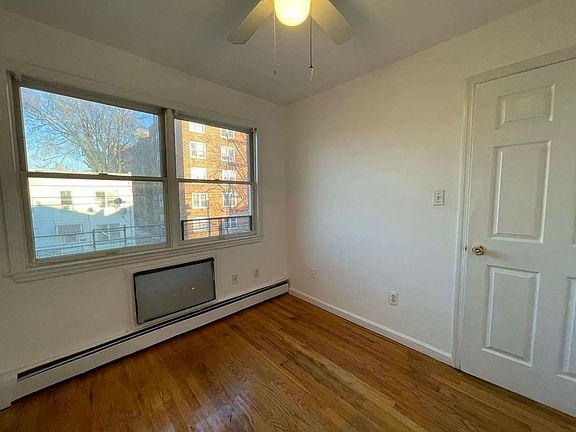3rd image of 84-84 127th St #3