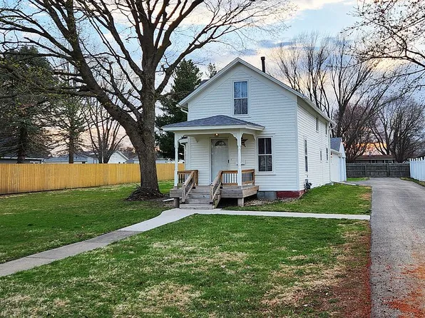 521 N Meadow St, Geneseo, IL 61254