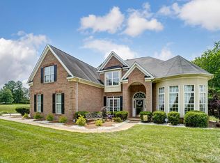 1306 Applegate Pkwy, Waxhaw, NC 28173