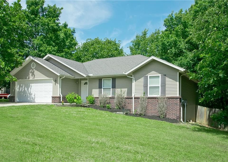 1st image of 3 Mills Dr