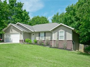 3 Mills Dr, Bella Vista, AR 72714