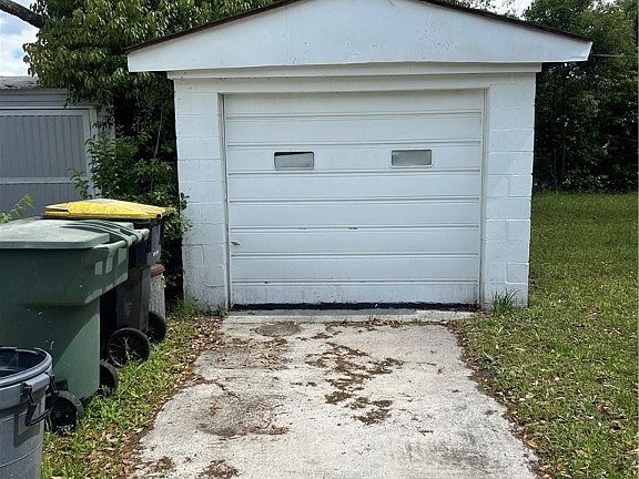 5th image of 30 Lawton Avenue