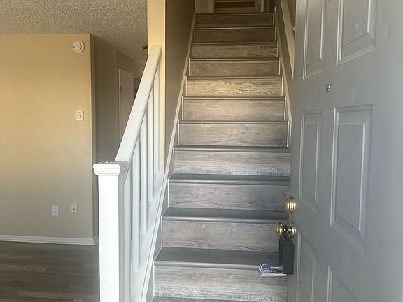 3rd image of 4881 Basswood Dr