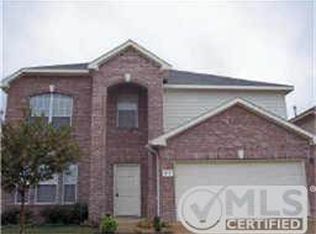 914 Cattail Dr, Arlington, TX 76001
