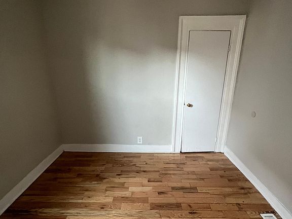 2nd image of 227 Davenport Ave #1