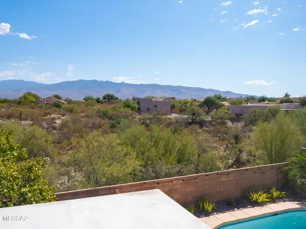 790 N Promontory Dr, Tucson, AZ 85748