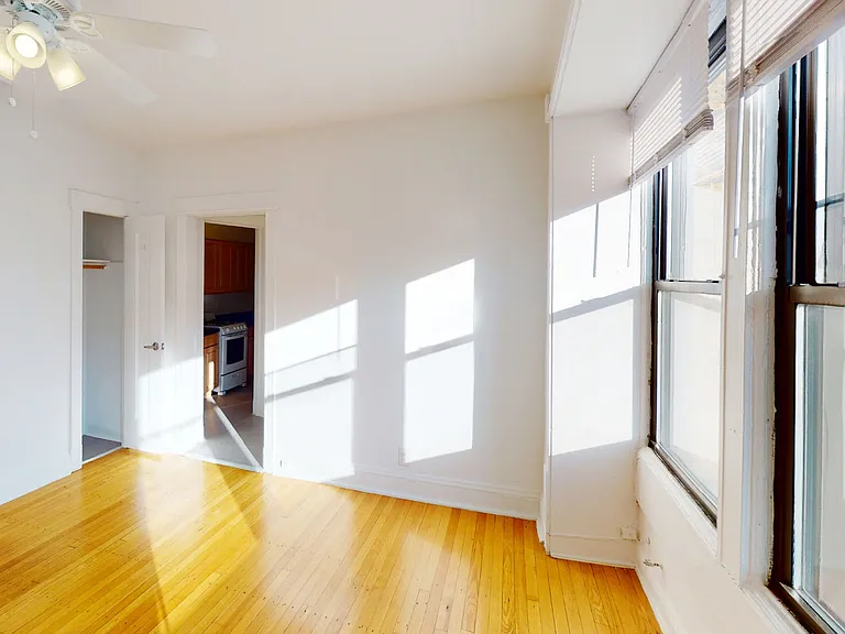 Dining/Living room