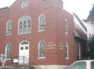 137 W Main St, Waynesboro, PA 17268