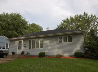 2606 Rohlwing Rd, Rolling Meadows, IL 60008