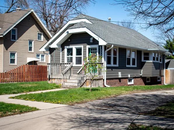 1330 E Tiffin Ave, Des Moines, IA 50316