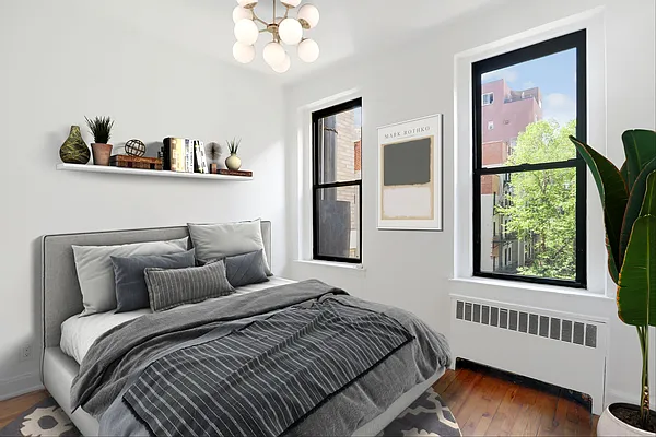 Rented by Cooper & Cooper Real Estate | media 18