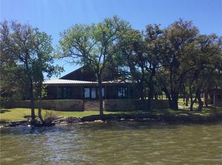 113 Sikes Ct, Graford, TX 76449