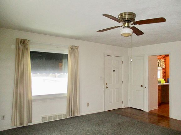 3rd image of 3112 Maryland Rd