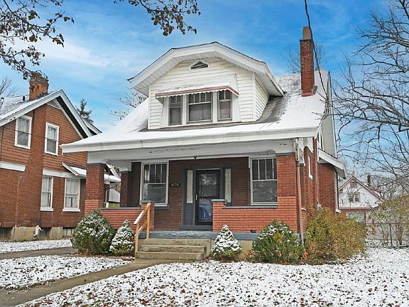 4th image of 1678 Rose Pl