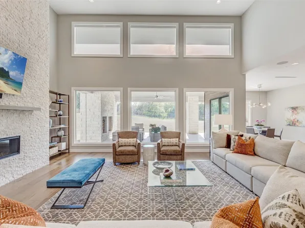 4924 Corriente Ln, Benbrook, TX 76126
