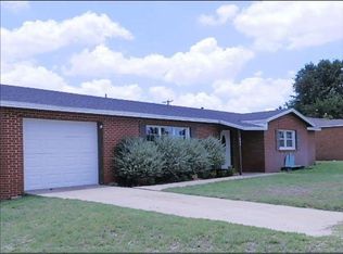 601 SW 18th St, Seminole, TX 79360