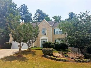 923 Park Place Dr, Loganville, GA 30052