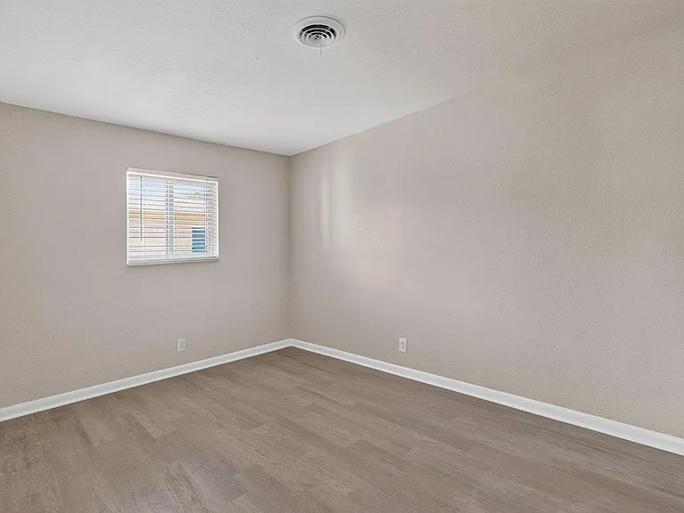 3201 NE 7th Ave #C — Photo 14
