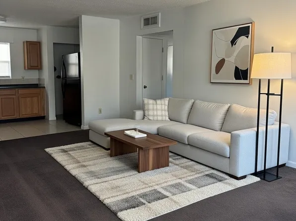 712 E Floribraska Ave, Tampa, FL