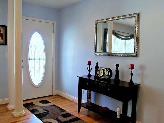 2nd image of 5213 Whitewater Dr