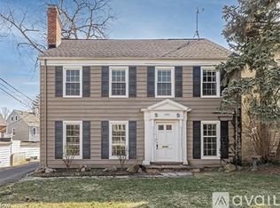 3595 Glencairn Rd #2, Beachwood, OH 44122