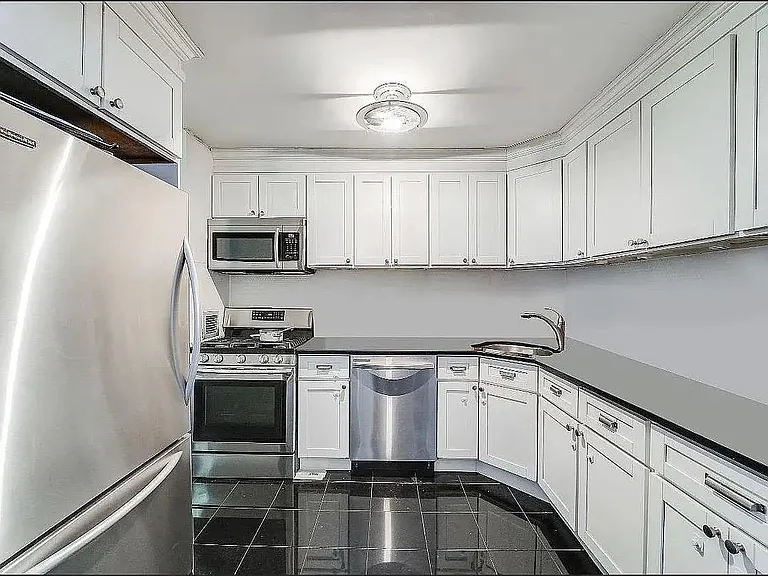 270 Luis M Marin Blvd #8E — Photo 1