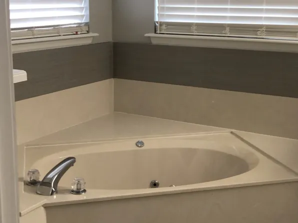 109 Westridge Ct, Kingsland, GA 31548
