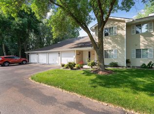 6222 Magda Dr UNIT A, Osseo, MN 55369