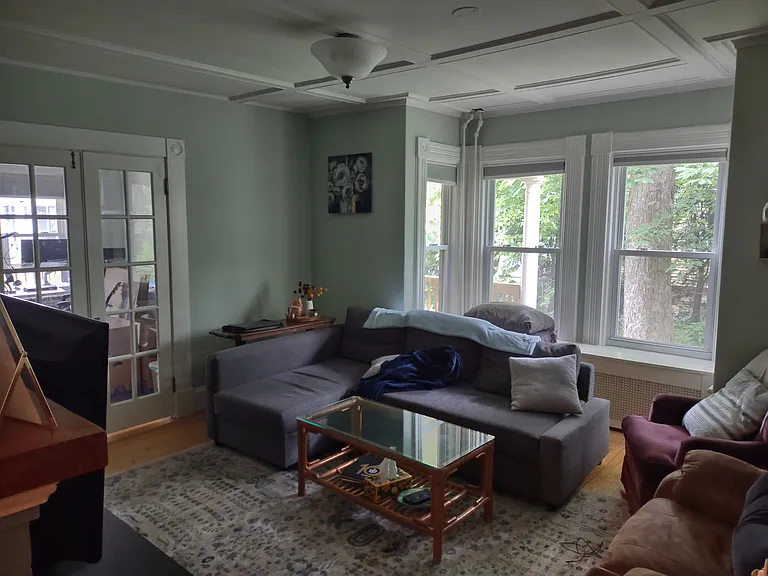 30 Grinnell St #1 — Photo 2