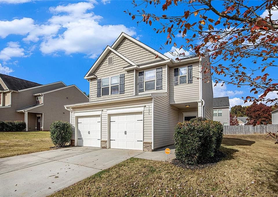 1st image of 7097 Skippingstone Way