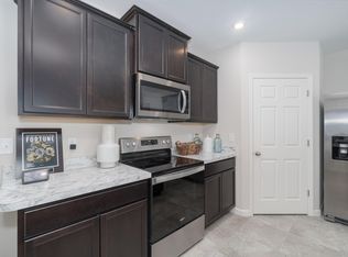682 SE Strait Ave, Port Saint Lucie, FL 34983