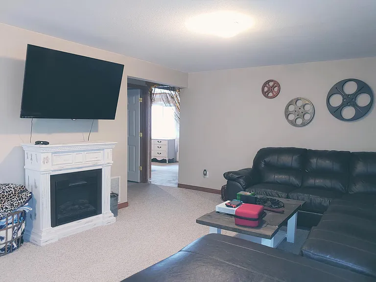 4811 Expedition Dr — Photo 28