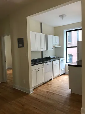 Rented by Owner | media 63