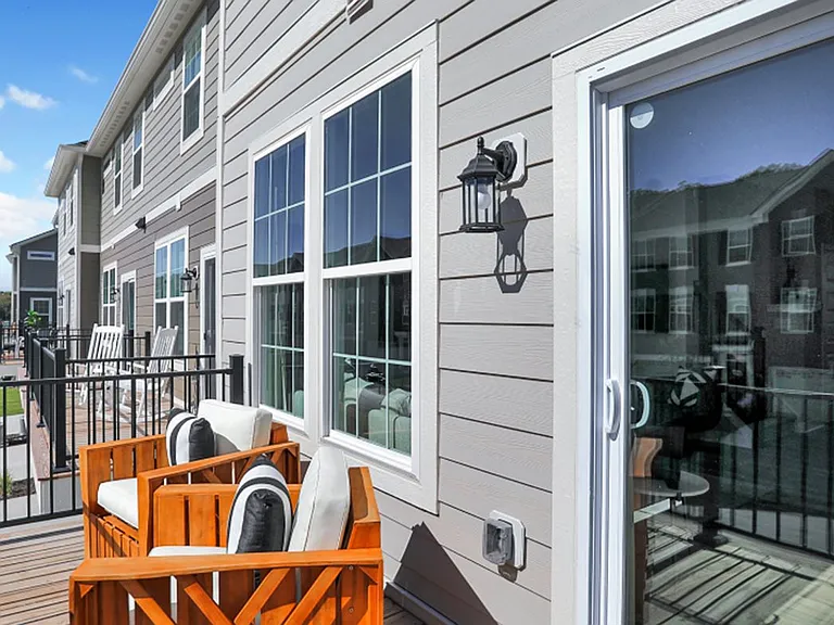 13847 Gatsby Dr — Photo 10