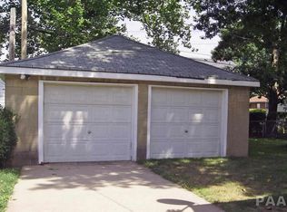 2713 W Wendarm Ct, West Peoria, IL 61604