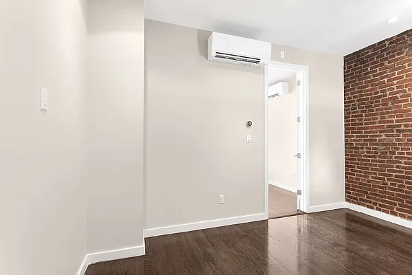 Rented by Cooper & Cooper Real Estate | media 12