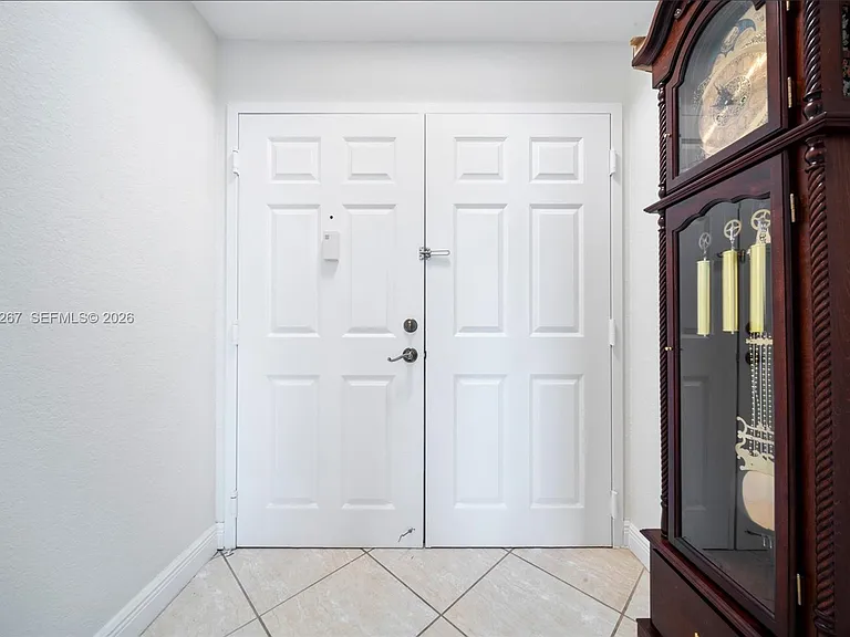 9021 SW 94th St #310 — Photo 34